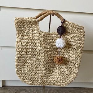 Fantastic Mark & Graham straw bag NWOT shopping/ market/ beach/ everyday wear